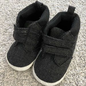 Cencirily baby boy black high top sneakers